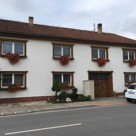 Appartement Apartman Olesnik Extérieur photo