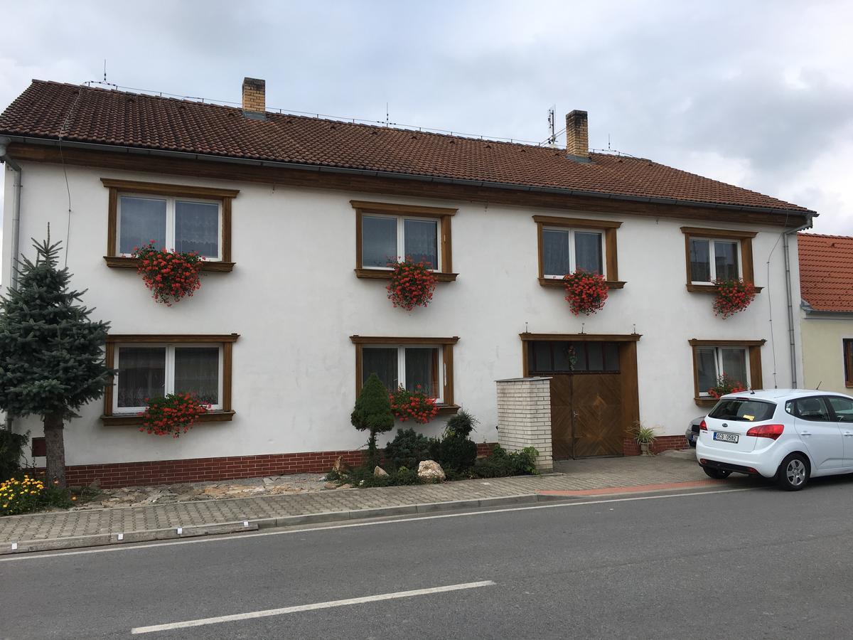 Appartement Apartman Olesnik Extérieur photo
