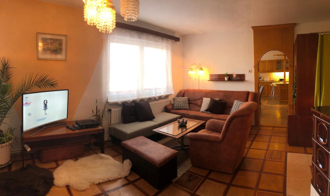 Appartement Apartman Olesnik Extérieur photo